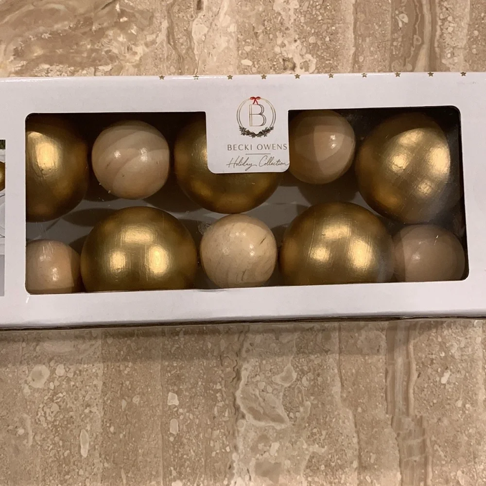 Becki Owens 45” Wooden Beads Christmas Garland NEW